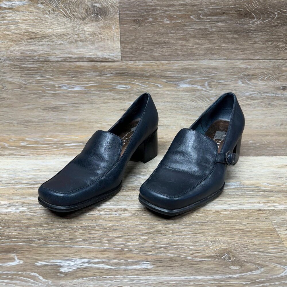 Liz Claiborne Liz Flex Conform Navy Blue Block Heel Shoe Women's Size 7